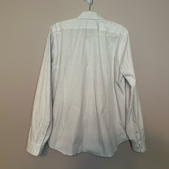 Express Large Mens 16-16 1/2 Fitted White Button Down Long Sleeve Shirt - Picture 2 of 12